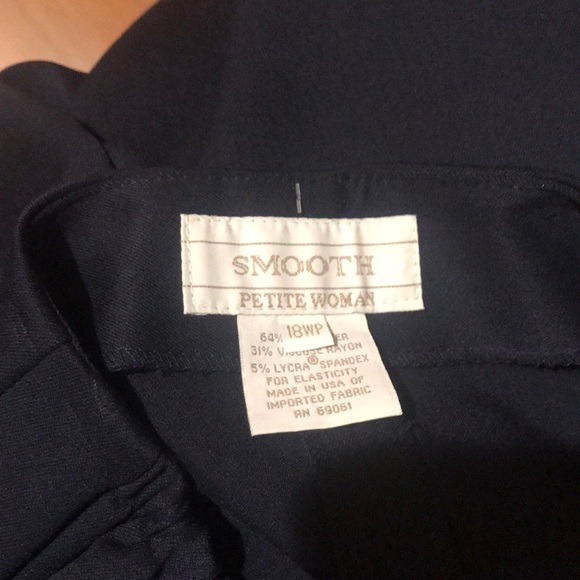navy Women’s Smooth petite dress pants - Picture 7 of 7